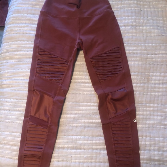 Alo Yoga Moto Leggings - Picture 1 of 3